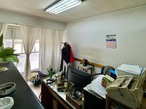 Corrientes 729 09-04 Oficina