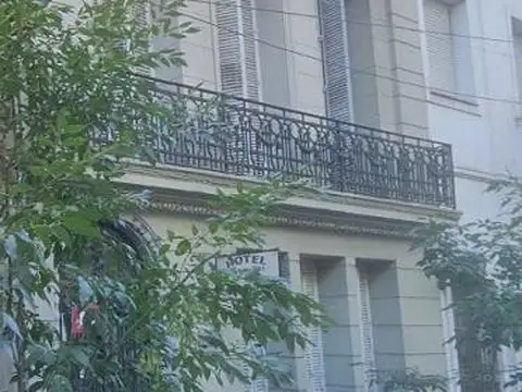 Excelente Terreno en Monserrat- Lideres en Terrenos -  Actualmente Hotel para reciclar