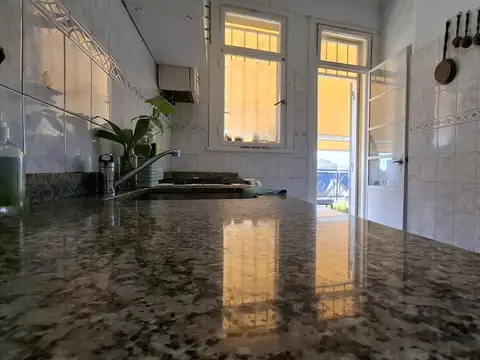 Depto Tipo Casa 3 ambientes con 1 baño
