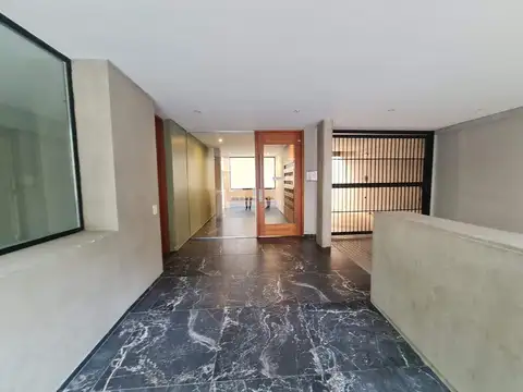 Ayacucho 2000, Piso 4°