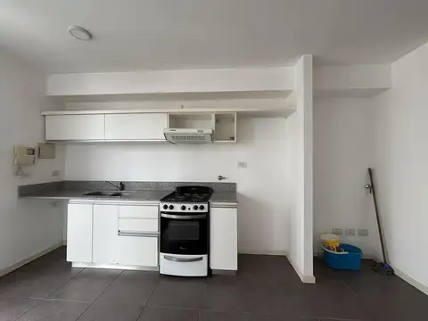 Departamento en Alquiler en Chauvin, $ 800.000