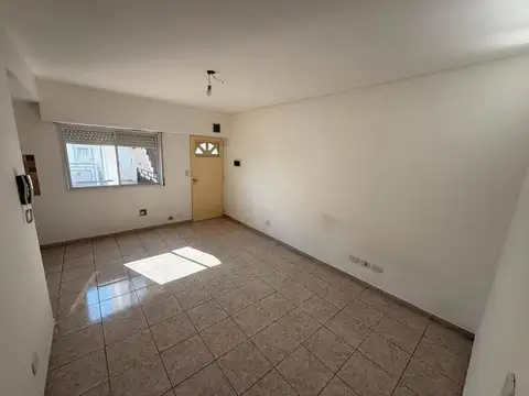 Almafuerte 1000, Piso 3°