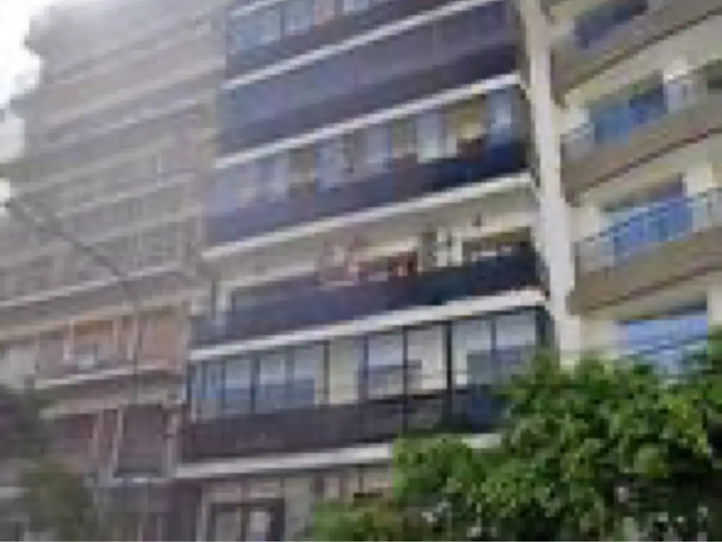 Avenida Juan Bautista Alberdi al 1500