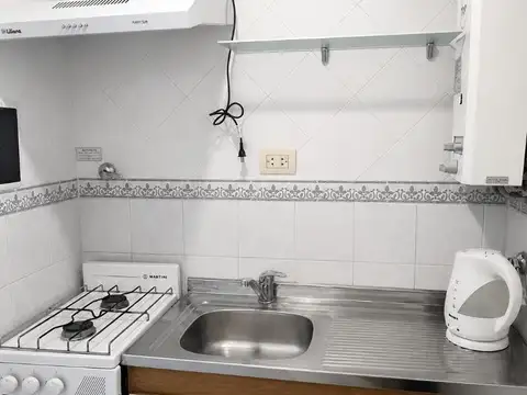 Alquiler 1 ambiente Retiro -Amoblado-