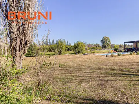 Venta de Casa desarrollada en Lote propio sobre calle Isla Malvinas, Villars