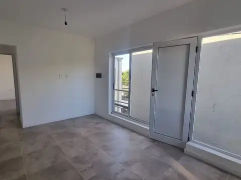 Calle Hipólito Irigoyen 2600