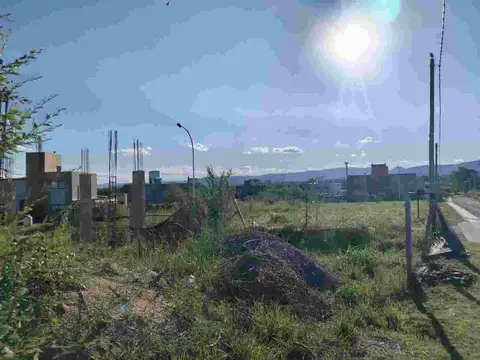 Terreno en Venta en Unquillo, USD 50.000