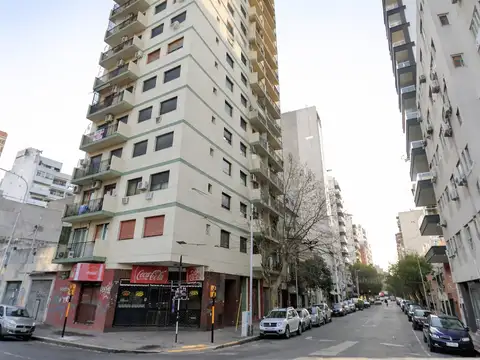 Departamento De 3 Ambientes Con Balcón Y Excelente Ubicación | Apto Crédito | Avellaneda