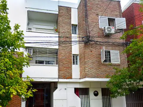 VENTA DPTO 2 DORMITORIOS EN BARRIO CANDIOTI SUR