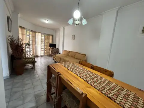 Excelente Semipiso Ubicado en Calle Chiozza