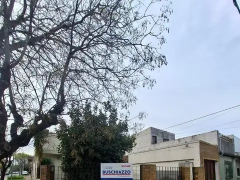 Casa 5 ambientes a medernizar Zona industrial
