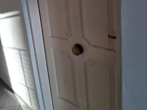 Depto Tipo Casa en Alquiler con 1 cocheras