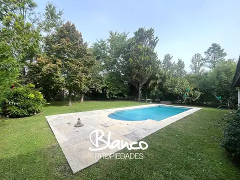 Casa en Venta en La Masia, USD 180.000