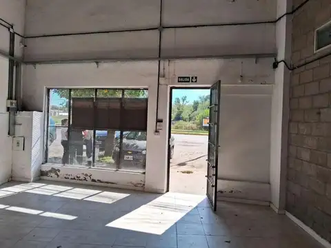 Galpón Depósito Y Ofcinas R 8 M022a