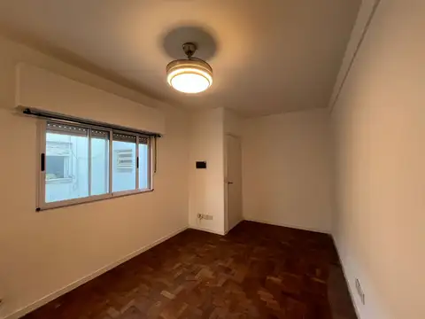 Av Maipu 1400, Piso 2