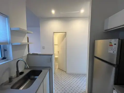 Departamento en Alquiler en Vicente Lopez Vias / Maipu, $ 700.000