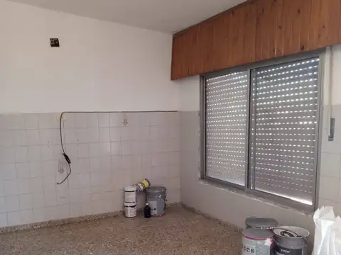 Departamento en Alquiler en Capitan Bermudez, $ 350.000