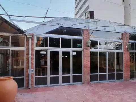 Local en Venta 75 años