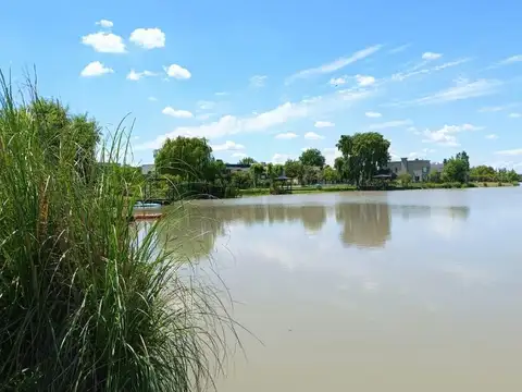 Terreno en Venta de 814,0 m2