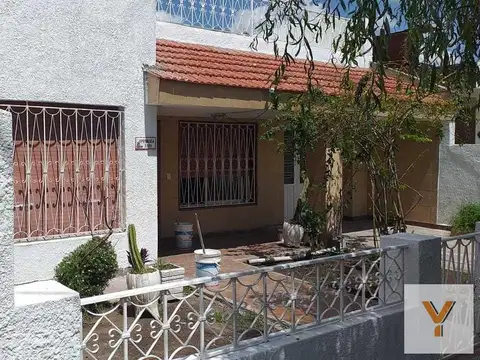 Peñaloza e/ Roffo y Segurola