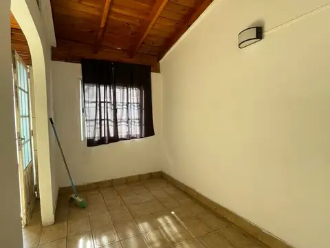 Departamento 4 ambientes con 1 baño