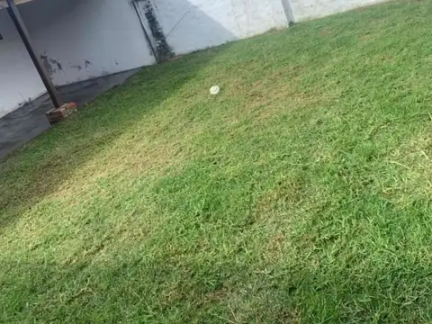 Dos casas Independiente Financiacion Permuta Oportunidad Inversion Jardin Villa de Mayo Tortuguitas