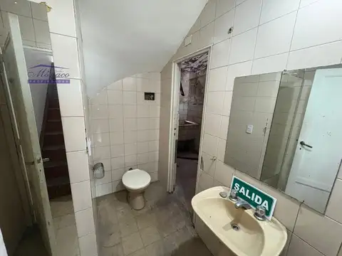 Local en Venta 60 años