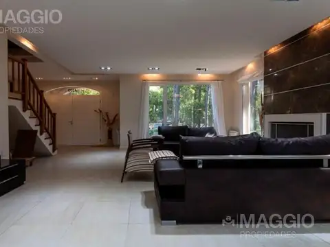Casa en Venta de 4 dormitorios