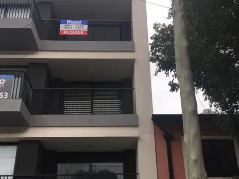 MONOAMB. 3 º PISO AL FRENTE LUMINOSO 6 AÑOS DE ANTIGUEDAD