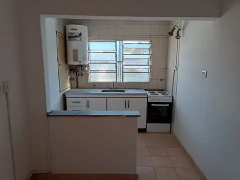 Depto Tipo Casa 3 ambientes con 1 baño