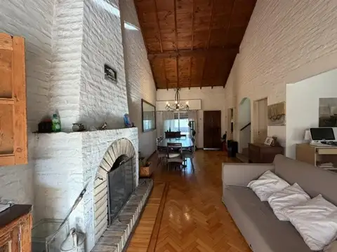 Casa en Venta en Don Torcuato, USD 199.500