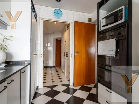 Departamento en Venta de 5 dormitorios