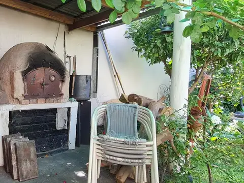 Galpon en Venta 30  mts Fondo