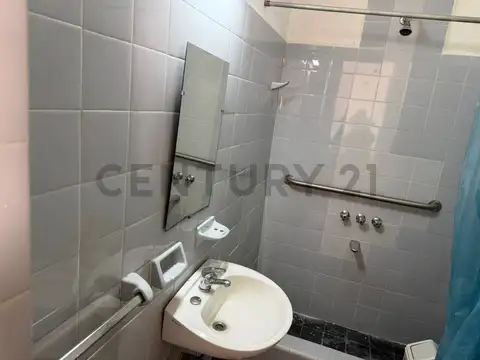 Depto Tipo Casa en Venta en Villa Urquiza, USD 75.000