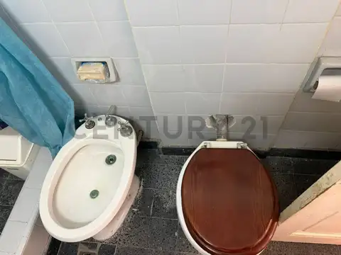 Cullen 5700, Piso 1