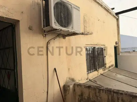 VENTA PH 2 AMBIENTES PRIMER PISO X ESCALERA CULLEN 5777 VILLA URQUIZA