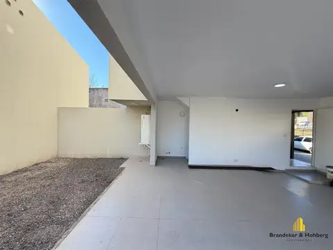 Depto Tipo Casa 4 ambientes con 1 baño