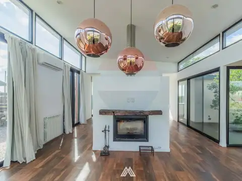 Casa en Alquiler en Ciudad de la Costa, USD 2.500