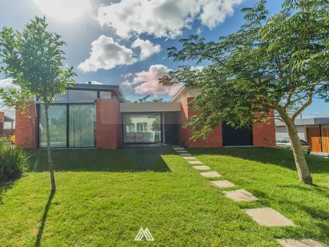 Se Alquila Casa de 3 Dormitorios Mirador La Tahona