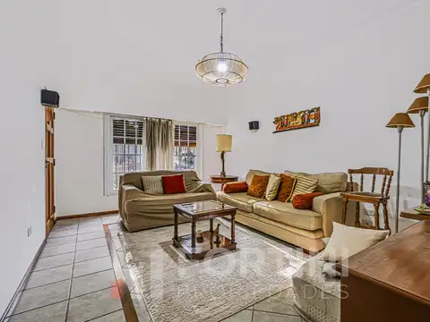 Casa en Venta en Jose Leon Suarez, USD 180.000