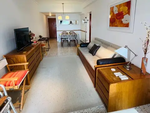 Departamento en Venta en Playa Grande, USD 127.500