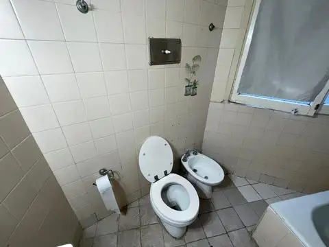 Departamento 2 Ambientes al Frente con Balcón