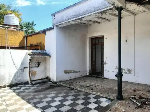 Rivadavia  al 1000