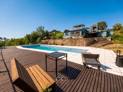 Casa en Venta con 1 cochera