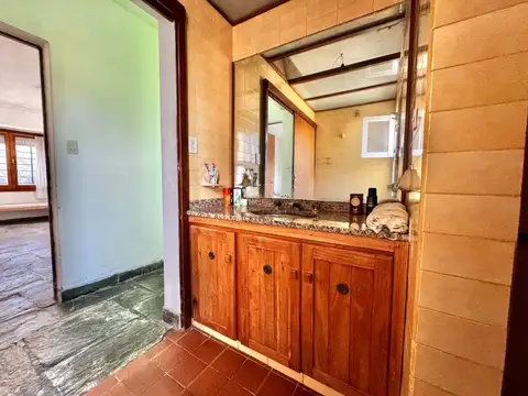 CASA EN VENTA EN PERGAMINO CON PILETA