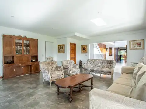 Casa en Alquiler de 4 dormitorios