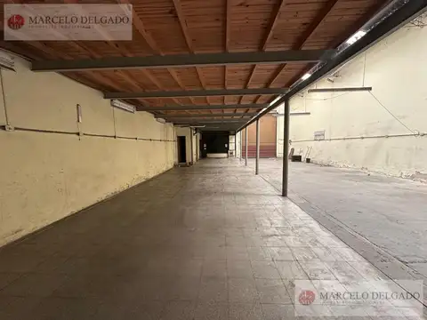 Galpon en Alquiler 22  mts Fondo
