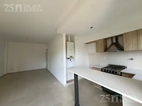 Departamento en Alquiler en Olivos Vias/Maipu, USD 850