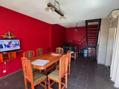 Tacuari 300