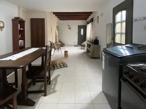 PH en venta - 3 Dormitorios 1 Baño - La Plata